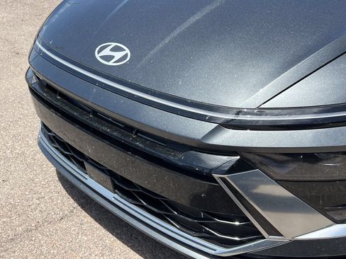 Used 2024 Hyundai Sonata SEL w/ Convenience Package FWD image 10