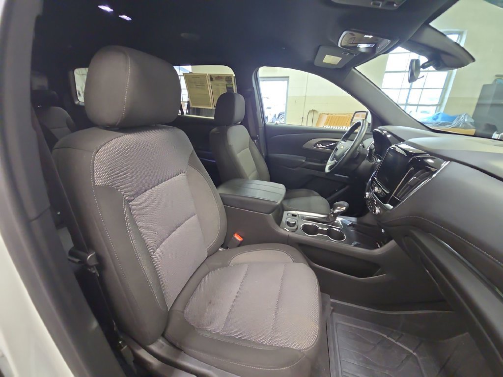 Certified 2024 Chevrolet Traverse LT FWD image 36