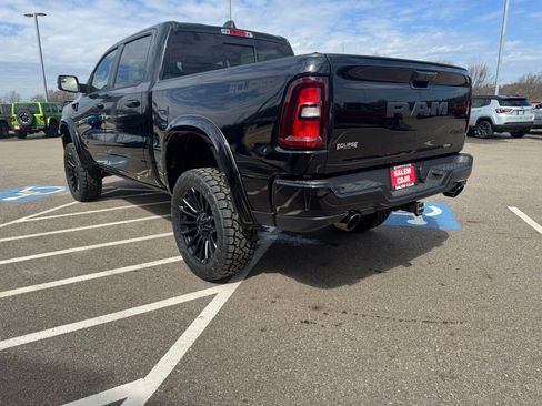 New 2026 RAM 1500 Big Horn AWD/4WD image 9