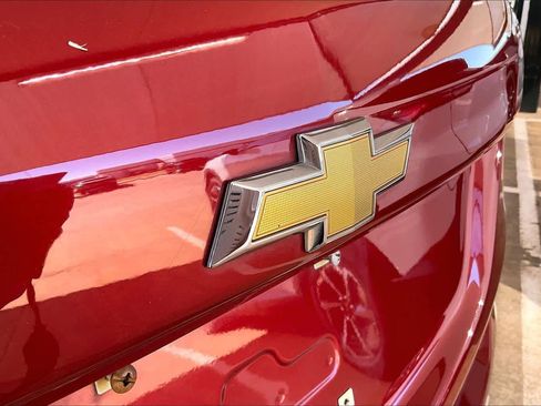 Used 2019 Chevrolet Equinox LT image 30