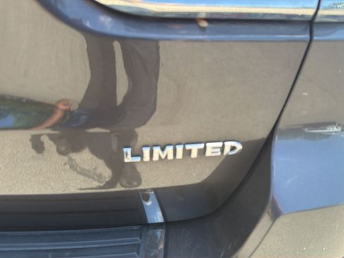 Used 2019 Jeep Grand Cherokee Limited w/ Trailer Tow Group IV AWD/4WD image 35