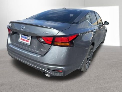Used 2022 Nissan Altima 2.5 Platinum image 6