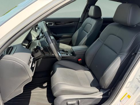 Used 2025 Honda Civic Sport Touring image 21