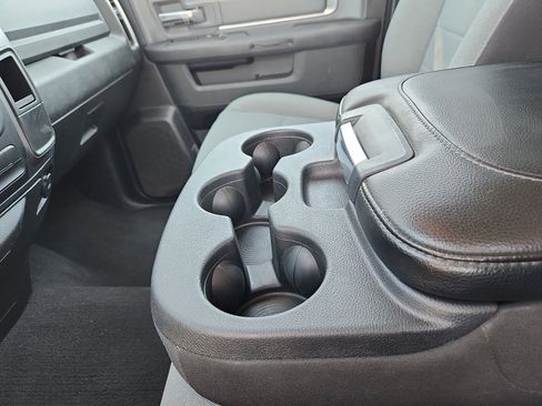 Used 2024 RAM 1500 Classic SLT AWD/4WD image 20