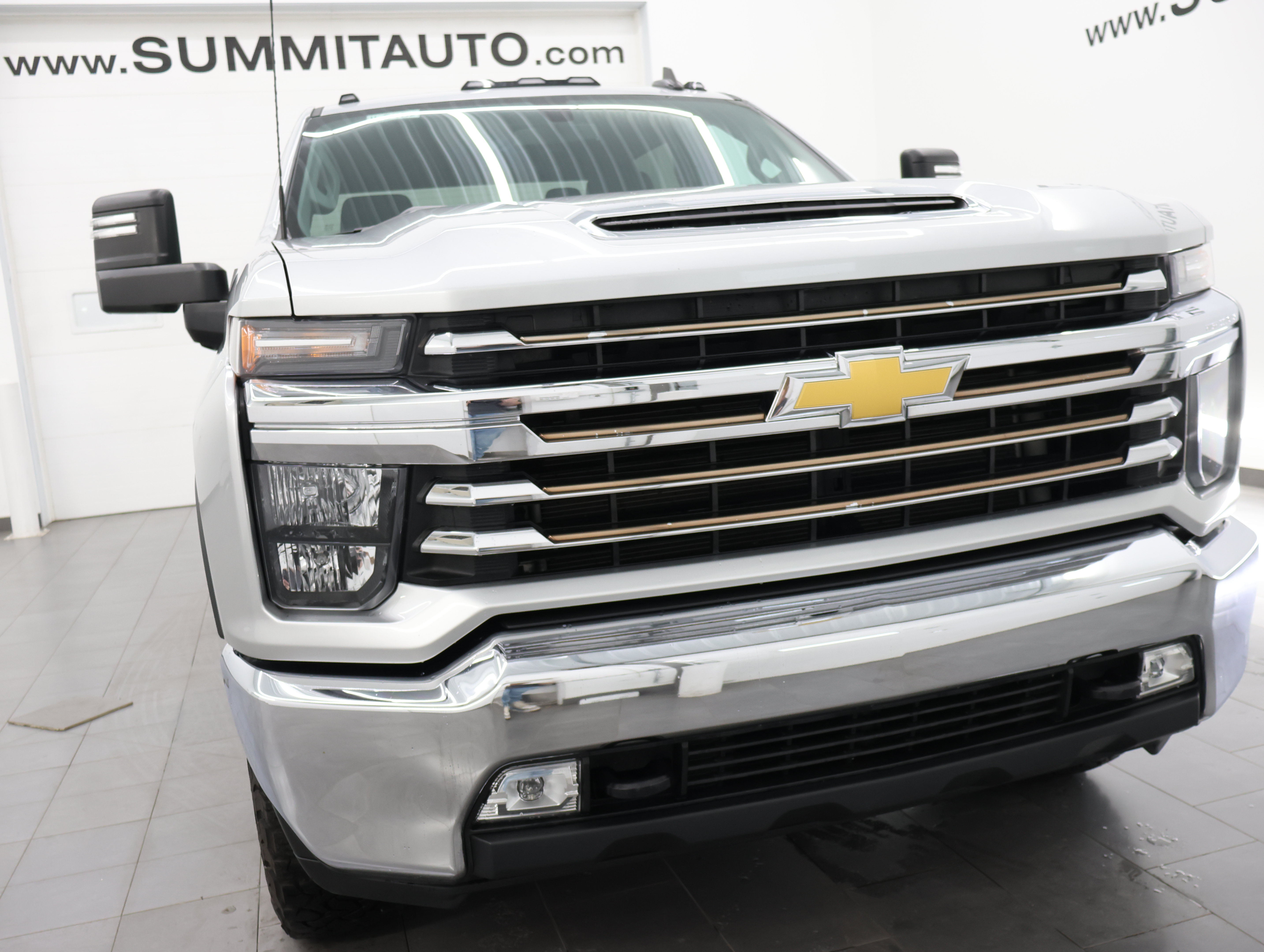 Used 2022 Chevrolet Silverado 2500 LT w/ Convenience Package AWD/4WD image 21