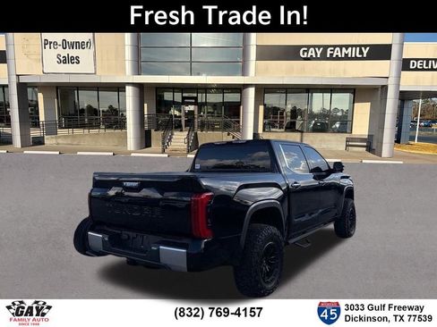 Used 2024 Toyota Tundra Limited w/ Power Package AWD/4WD image 9