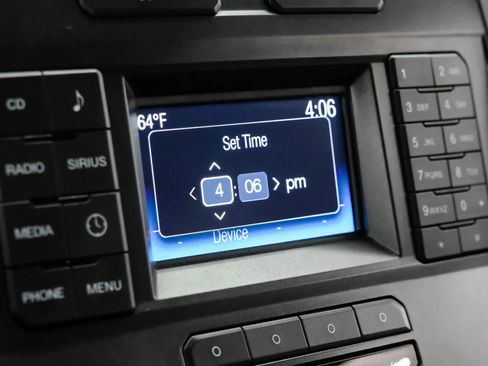 Used 2016 Ford F150 XLT w/ Trailer Tow Package image 31