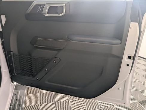 Used 2024 Ford Bronco Outer Banks image 33