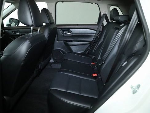 Used 2023 Nissan Rogue SV w/ SV Premium B Package AWD/4WD image 14