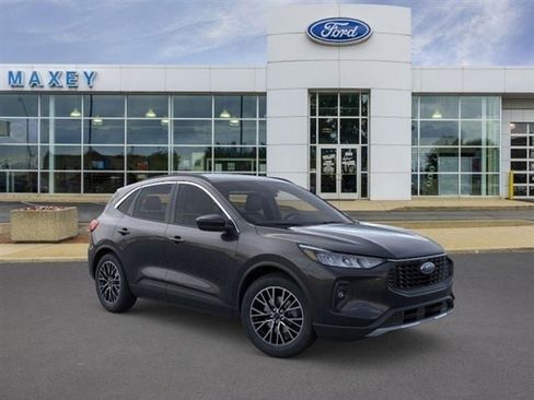 New 2026 Ford Escape SE image 76
