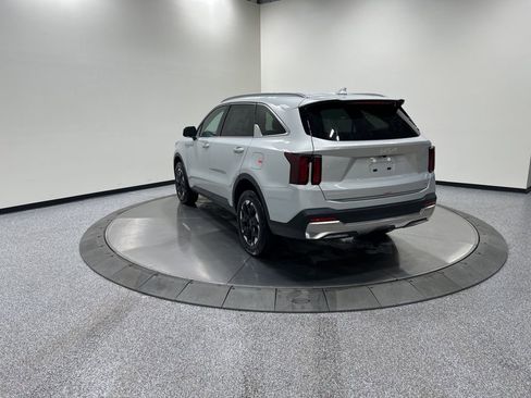 New 2026 Kia Sorento S image 7