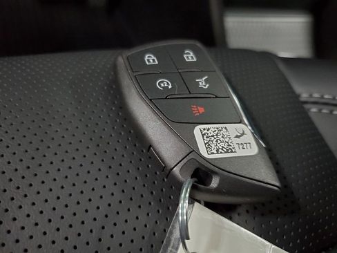 New 2026 Buick Enclave Avenir w/ Super Cruise Package image 36