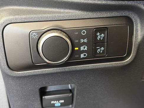 Used 2024 Ford Bronco Big Bend AWD/4WD image 25