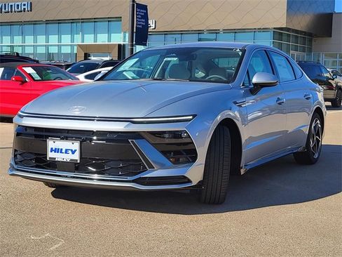 New 2026 Hyundai Sonata SEL image 2