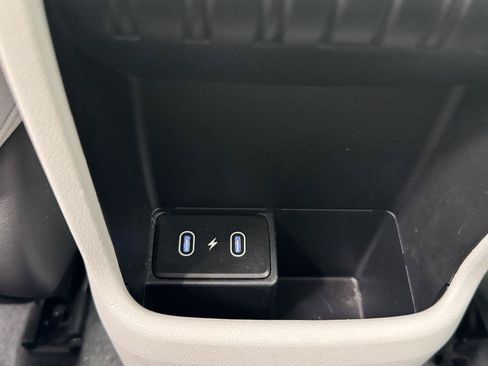 Used 2025 Hyundai Kona SEL FWD image 25