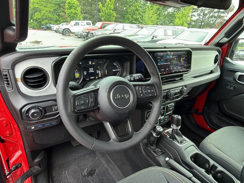 Used 2025 Jeep Wrangler Unlimited Sport S 4xe AWD/4WD image 24