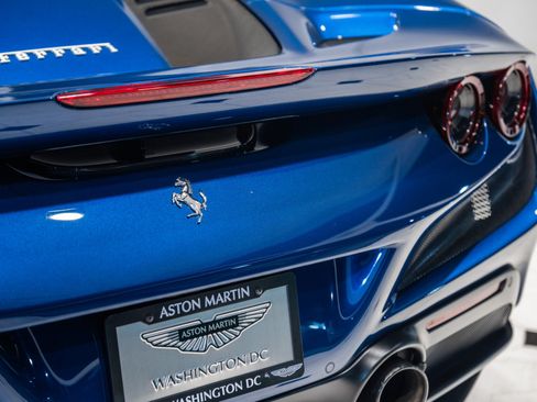 Used 2023 Ferrari F8 Tributo RWD image 12