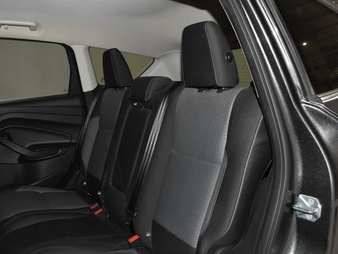 Used 2018 Ford Escape SE FWD image 28