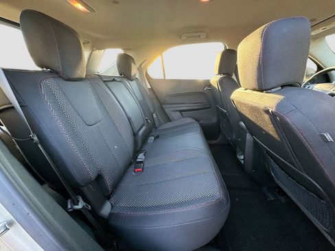 Used 2016 Chevrolet Equinox LS image 31