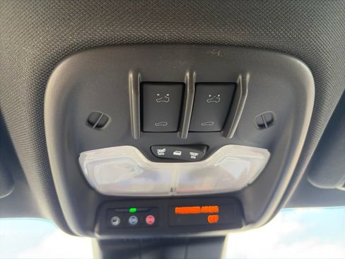 New 2026 GMC Canyon AT4 w/ Technology Plus Package AWD/4WD image 25