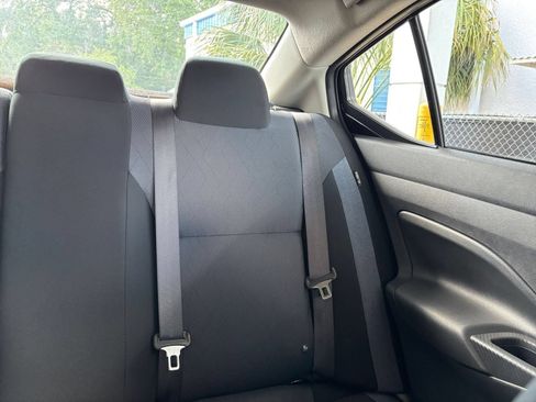 Used 2025 Nissan Versa SV FWD image 37