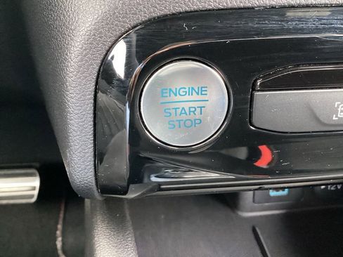 Used 2023 Ford Escape ST-Line w/ Tech Pack #1 AWD/4WD image 30