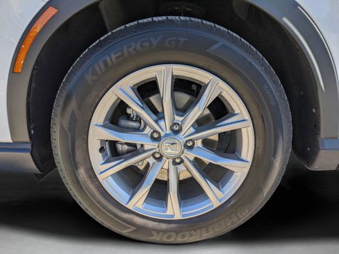 Used 2023 Honda CR-V EX image 11