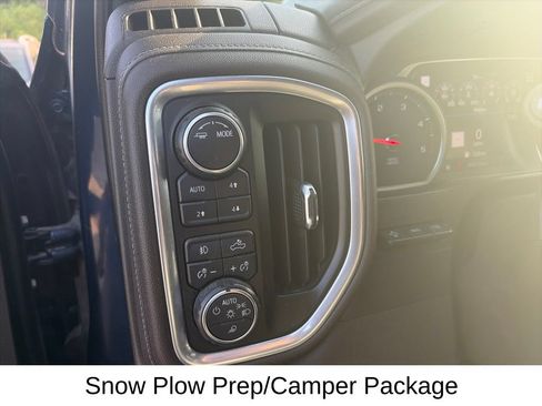 Used 2021 Chevrolet Silverado 2500 LTZ w/ LTZ Premium Package AWD/4WD image 21