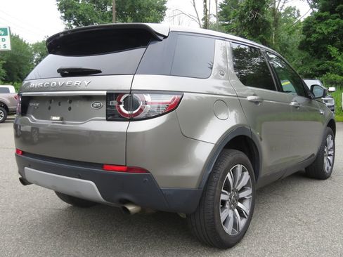 Used 2017 Land Rover Discovery Sport HSE Luxury AWD/4WD image 5
