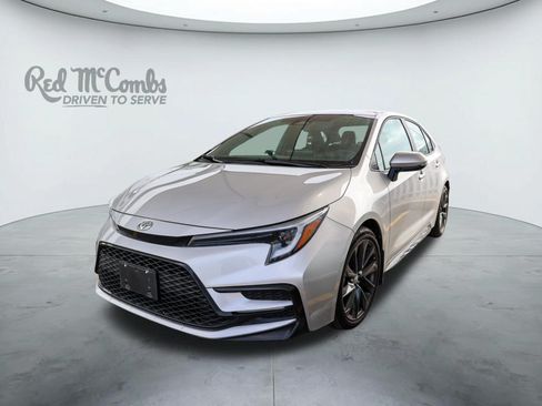 Used 2026 Toyota Corolla SE FWD image 1