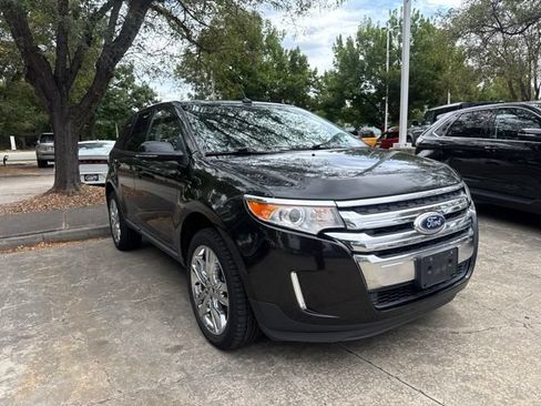Used 2014 Ford Edge Limited w/ Equipment Group 301A AWD/4WD image 4