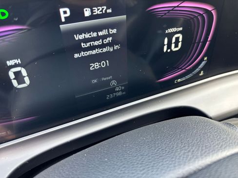 Used 2025 Kia Seltos S image 41