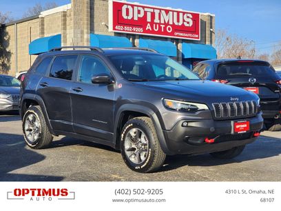 Used 2019 Jeep Cherokee Trailhawk w/ Cold Weather Group
