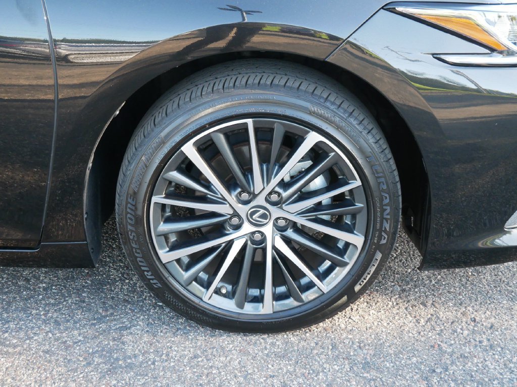 Certified 2025 Lexus ES 350 w/ Premium Package FWD image 8
