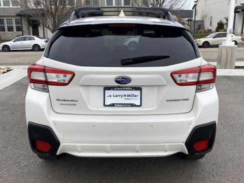 Used 2019 Subaru Crosstrek 2.0i Limited w/ Moonroof Package w/Navigation image 5