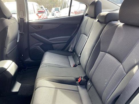 Used 2022 Subaru Impreza 2.0i Premium image 11