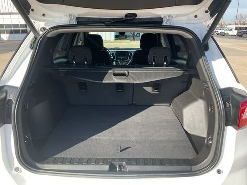 Used 2020 Chevrolet Equinox LT w/ Driver Convenience Package image 29
