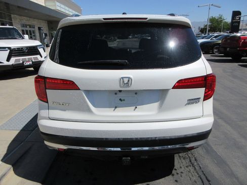 Used 2016 Honda Pilot Touring image 7