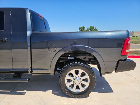 Used 2019 RAM 2500 Laramie AWD/4WD image 26