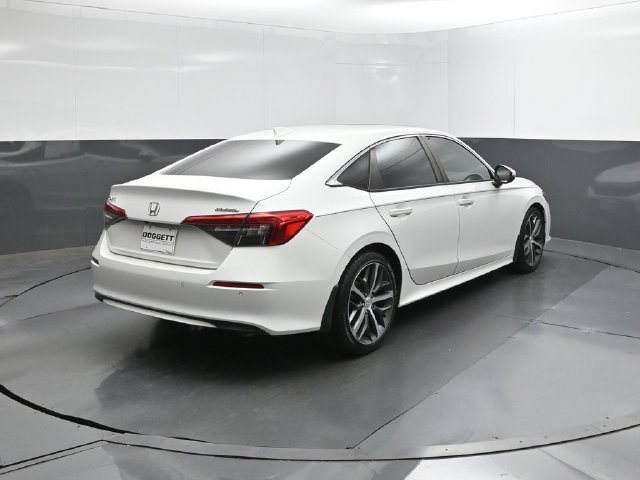 Used 2022 Honda Civic Touring image 8