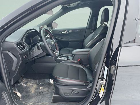 Used 2026 Ford Escape ST-Line w/ Tech Pack #1 image 8