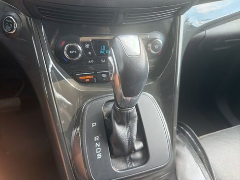 Used 2016 Ford Escape Titanium FWD image 17