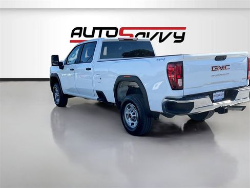 Used 2024 GMC Sierra 2500 Pro w/ Convenience Package image 5