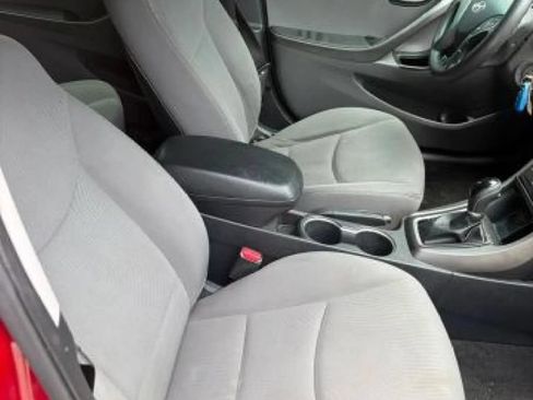 Used 2016 Hyundai Elantra SE FWD image 12