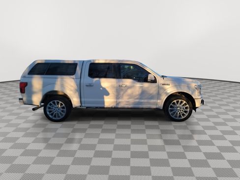 Used 2018 Ford F150 Limited w/ Trailer Tow Package image 9