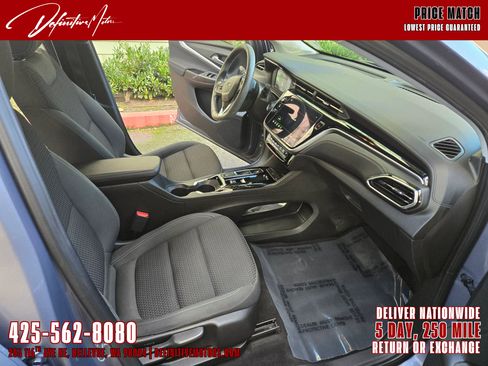 Used 2022 Chevrolet Bolt EUV LT image 17