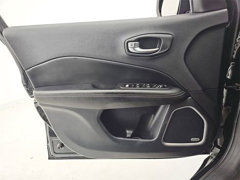 Used 2021 Jeep Compass 80th Special Edition w/ Sun and Sound Group image 32