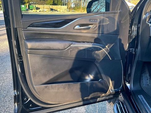 Certified 2023 Cadillac Escalade Sport image 18