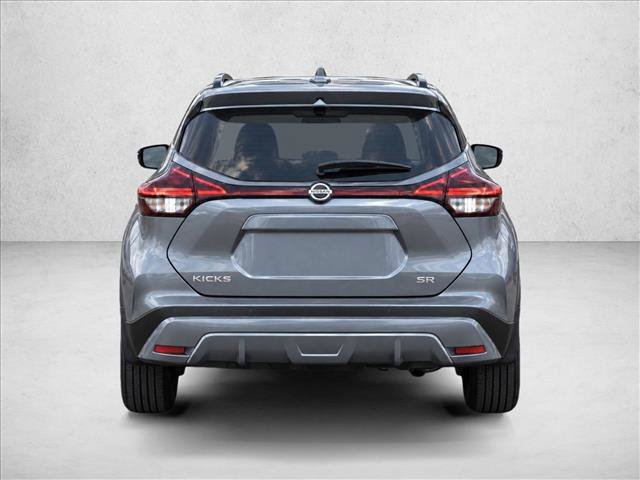 Used 2021 Nissan Kicks SR w/ Interior Electronics Package FWD image 6