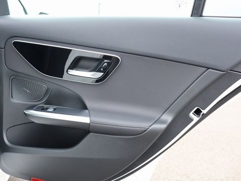 Used 2025 Mercedes-Benz C 300 4MATIC Sedan image 16